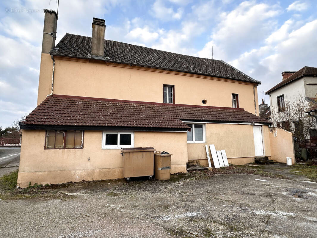 Appartement à VARENNES-SUR-ALLIER