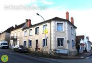 Maison à LE BUISSON-DE-CADOUIN