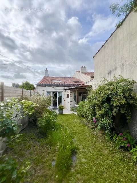 Charmante Maison 88m2 - 2 chambres - Au coeur de Beautour avec un jardin ! - photo 8