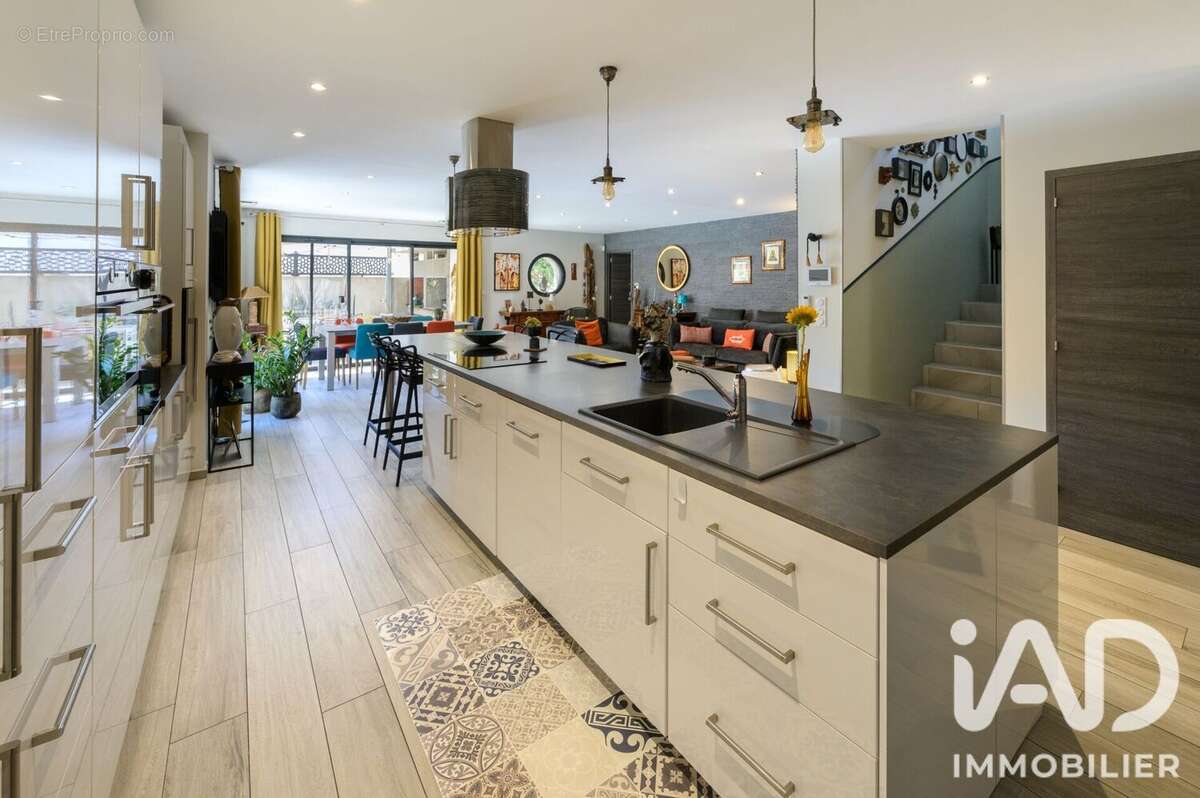 Maison 192 m² à Le Boulou  - photo 7
