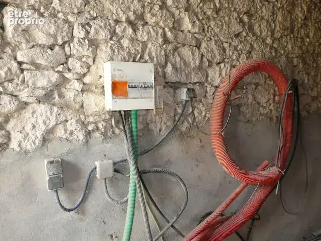 Grange en pierre sur 2 ha - photo 10