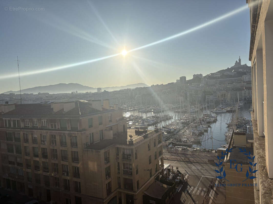 Appartement à MARSEILLE-2E