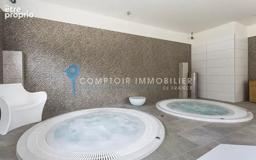 Appartement T3 avec terrasse et parking dans résidence sécurisée au Pont du Gard - photo 6