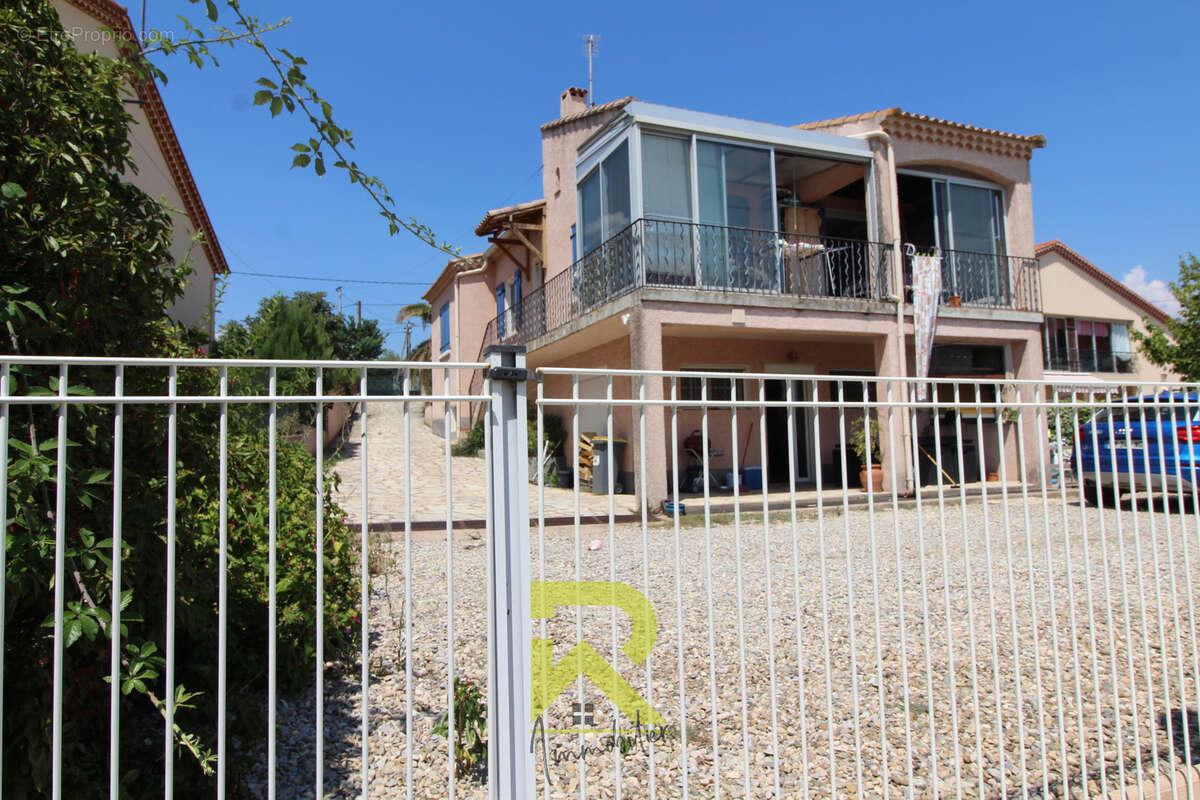 Maison à CASTELNAU-DE-GUERS