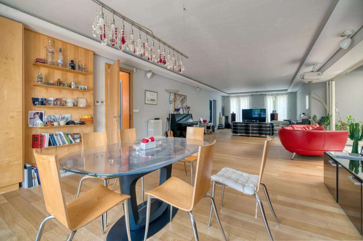 Maison de 7 pièces de 269 m² à Toulouse - photo 5