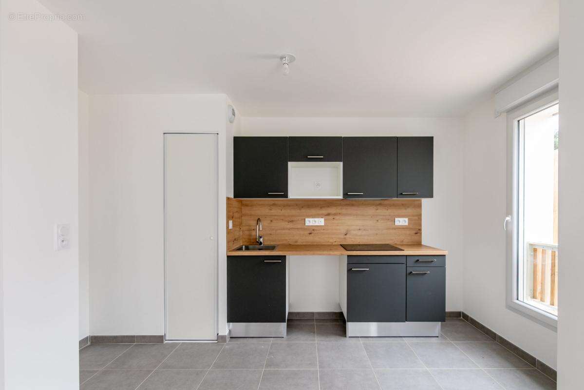 Appartement T3 dernier étage - photo 5