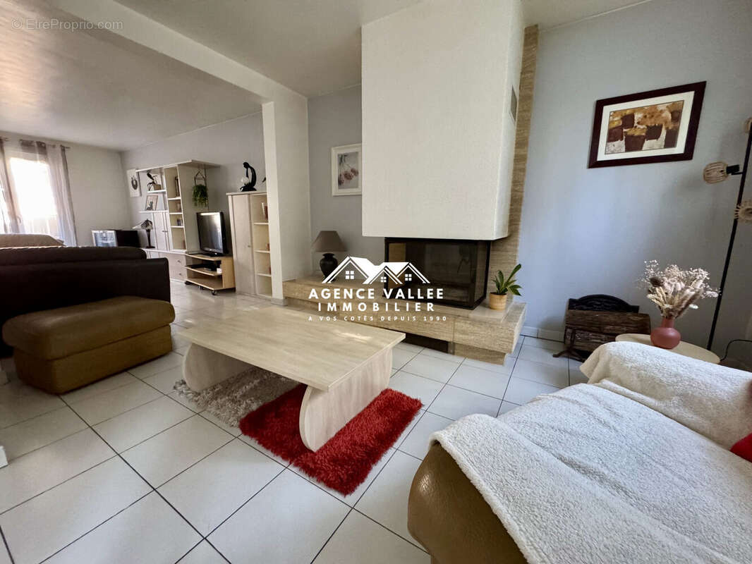 Maison à SAINT-GERMAIN-LES-CORBEIL