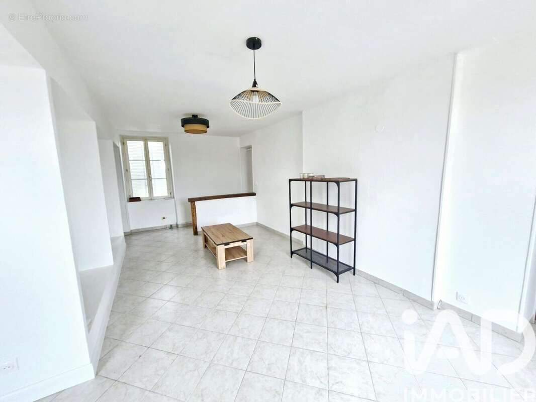 Photo 5 - Appartement à CHATEAUNEUF-SUR-LOIRE