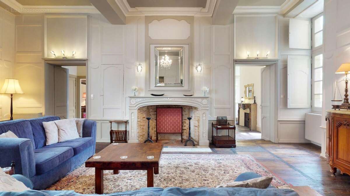Appartement Périgueux 143 m2 dans hôtel particulier - photo 4
