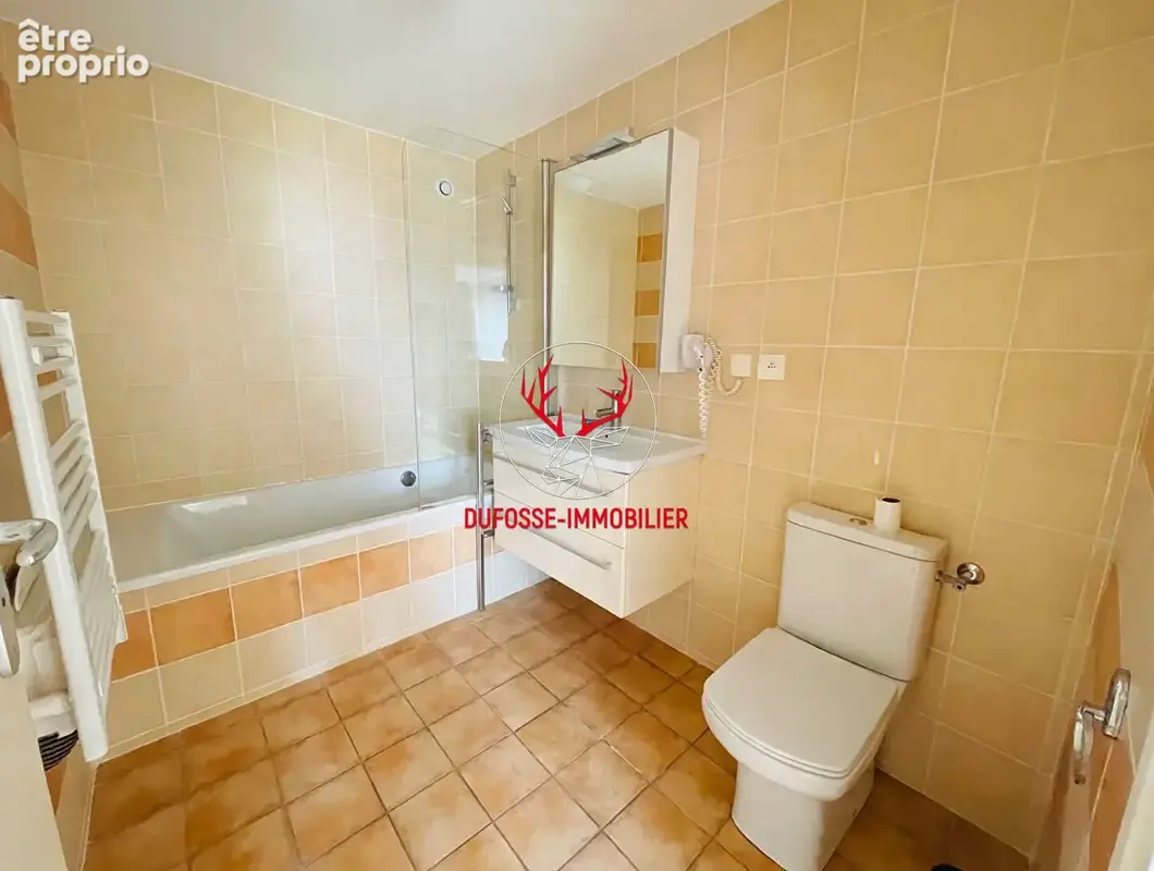 VAL D'OINGT (69620)  Belle Propriété Familiale avec Espace Indépendant 87 m² pour activité Libérale et Gîte de 62 m², sur 2 400  - photo 14