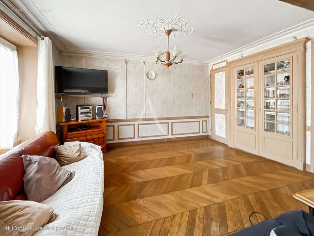 Maison à AUVERS-SUR-OISE