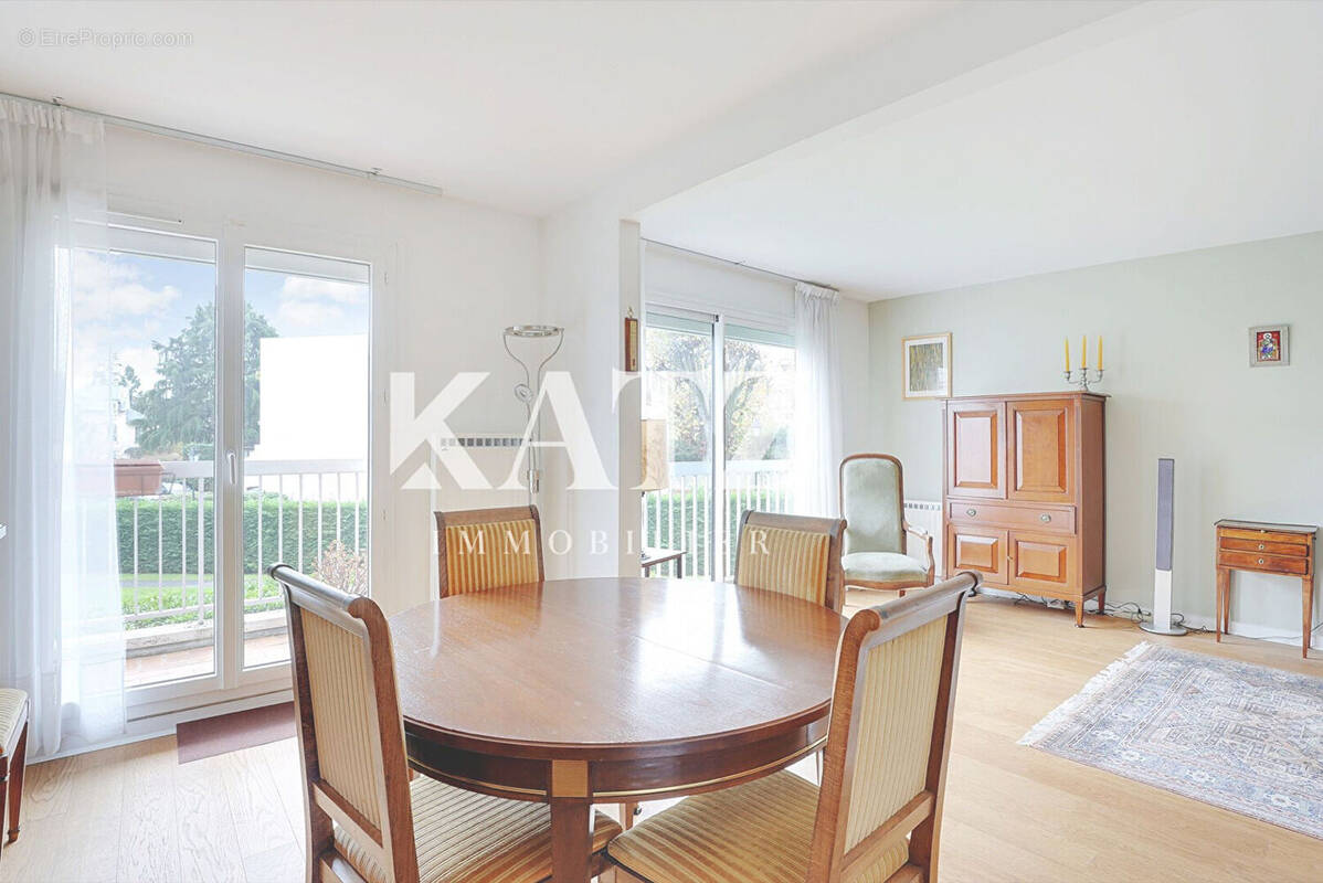 Appartement à GARCHES