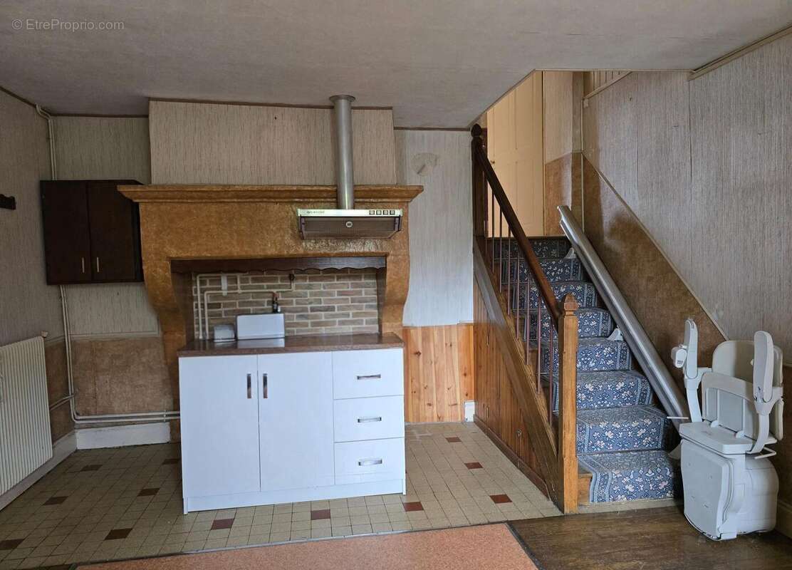 Photo 3 - Maison à LES MONTHAIRONS