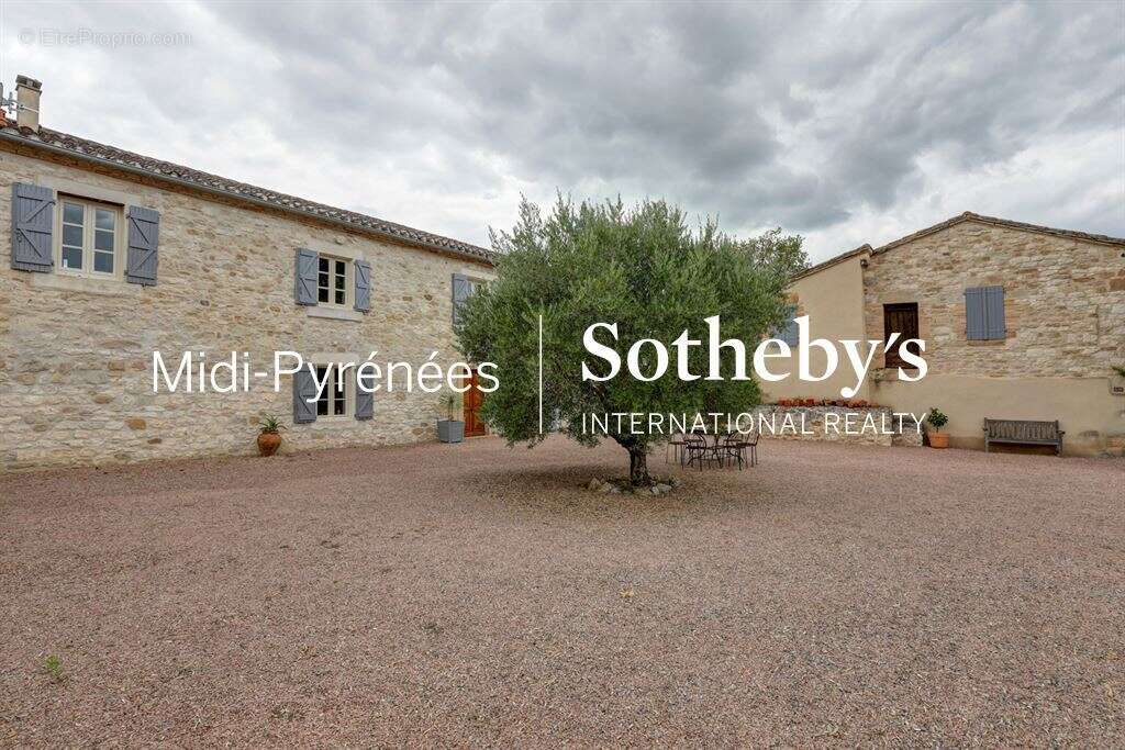 Maison à CASTELNAU-DE-MONTMIRAL