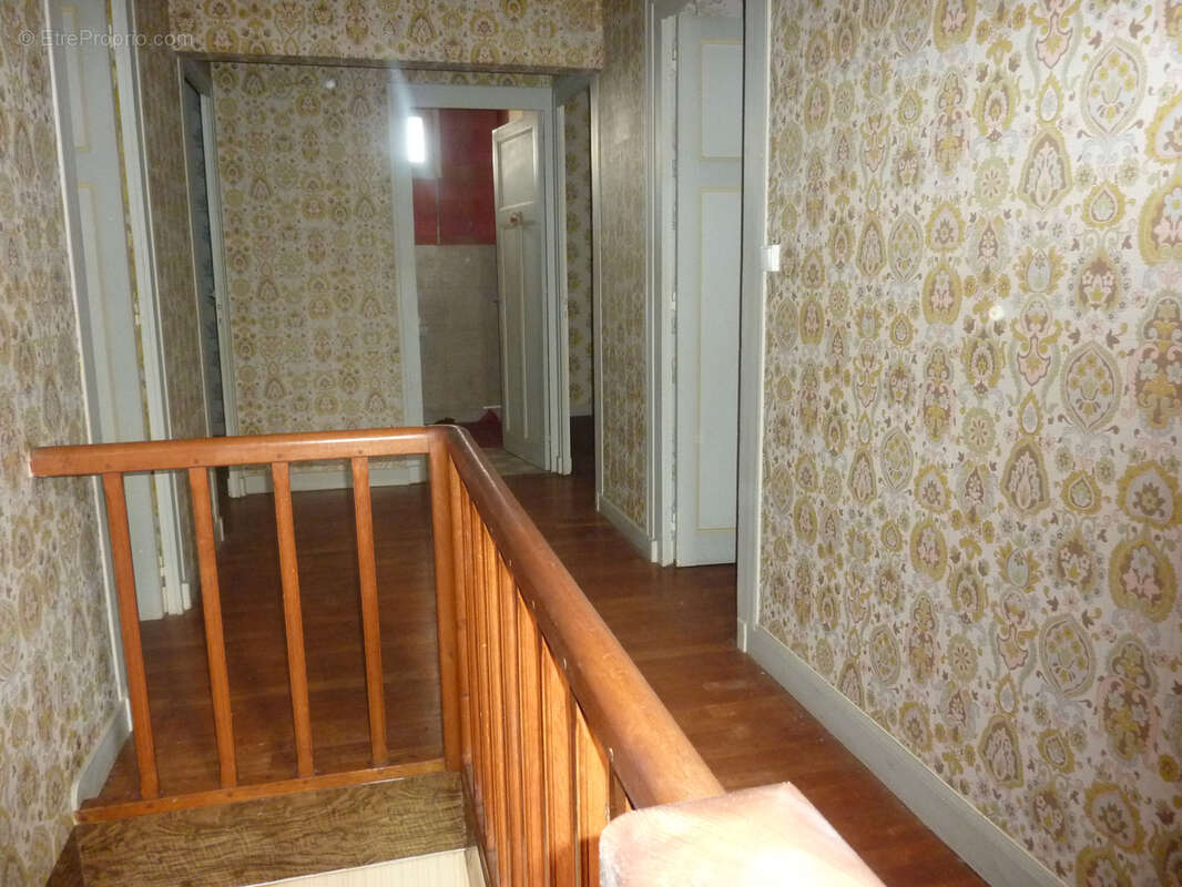 Maison à MONTMORILLON