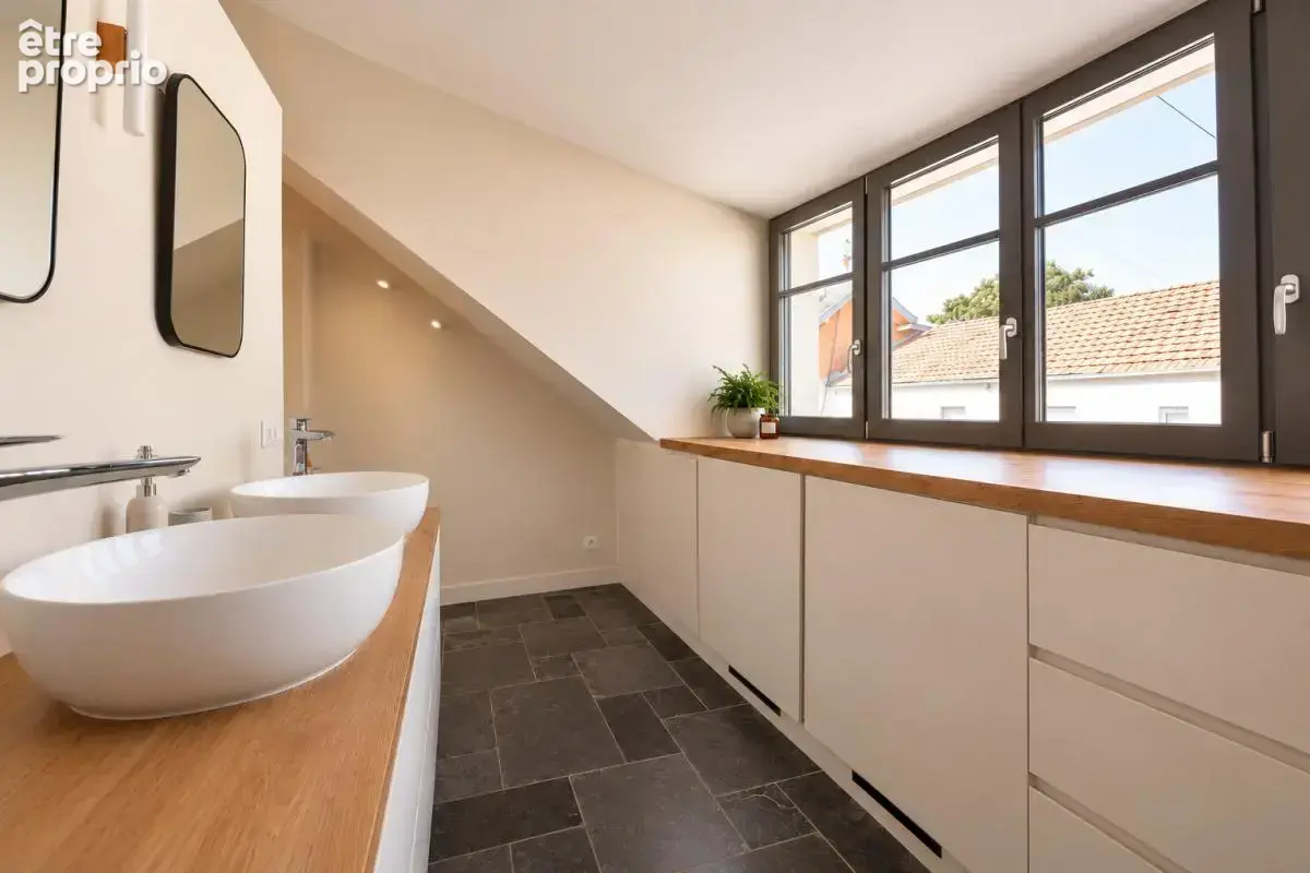 Maison 4CH - Saint Donatien - photo 9