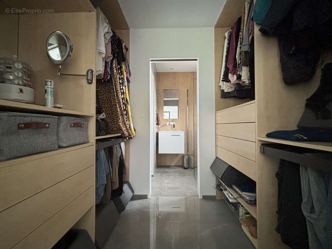 Maison à SAINT-FORGEUX