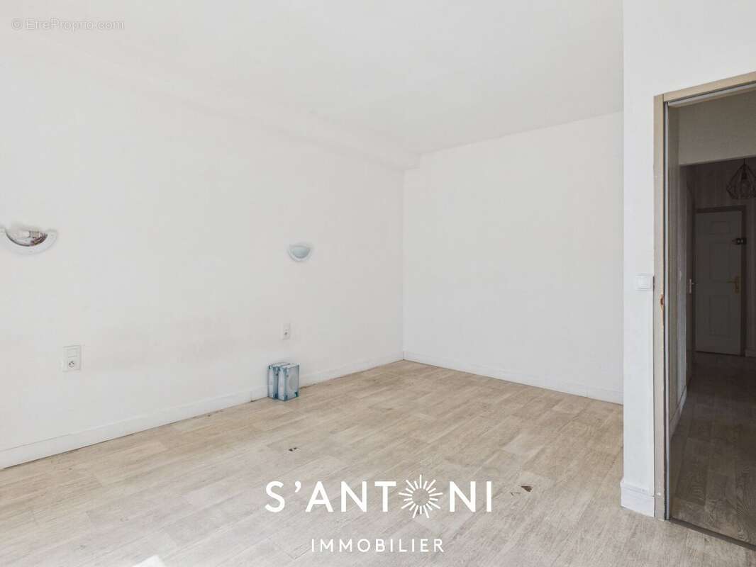 Exclusivite béziers : maison / garage / 2 appartements t4 / greniers pour investisseurs - photo 14