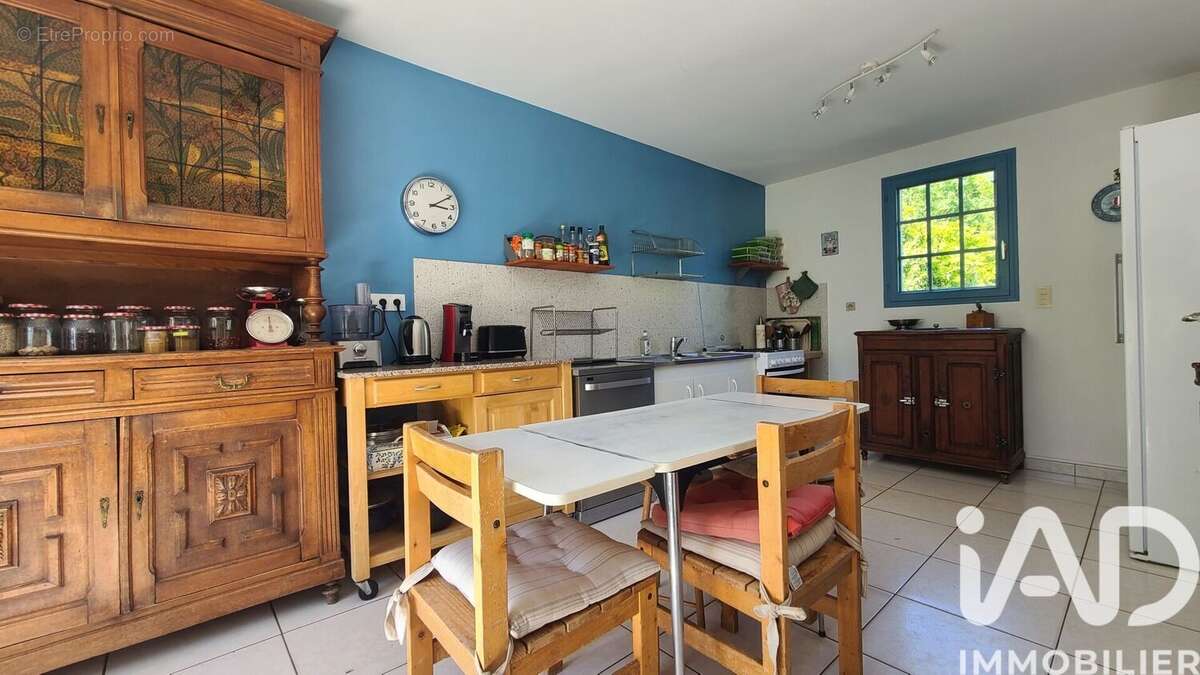 Photo 4 - Maison à LA BREILLE-LES-PINS