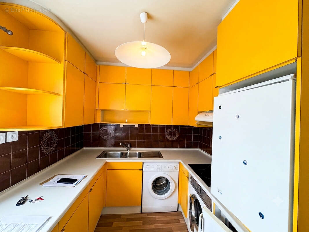 Appartement vannes 4 pièce(s) 68.52 m2 entre gare et centre ville garge + cave - photo 3