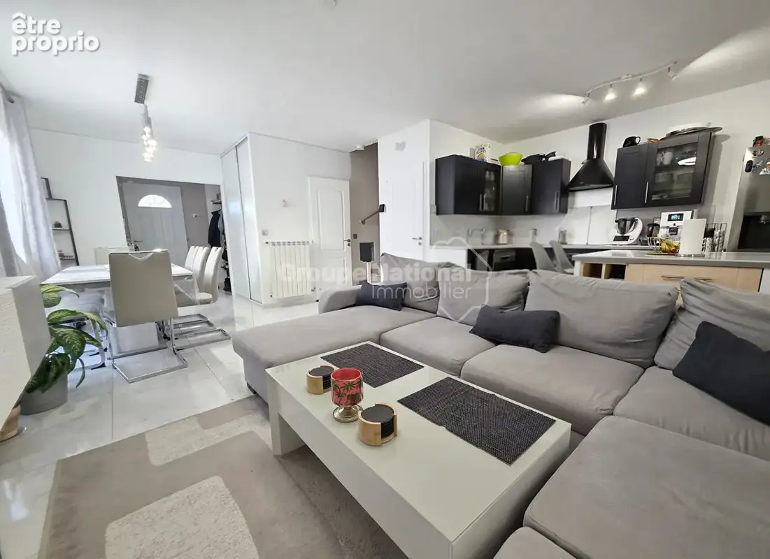 Maison 4 pièces en vente à MIRAMAS avec garage - photo 8