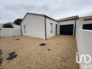 Photo 1 - Maison à CHALLANS