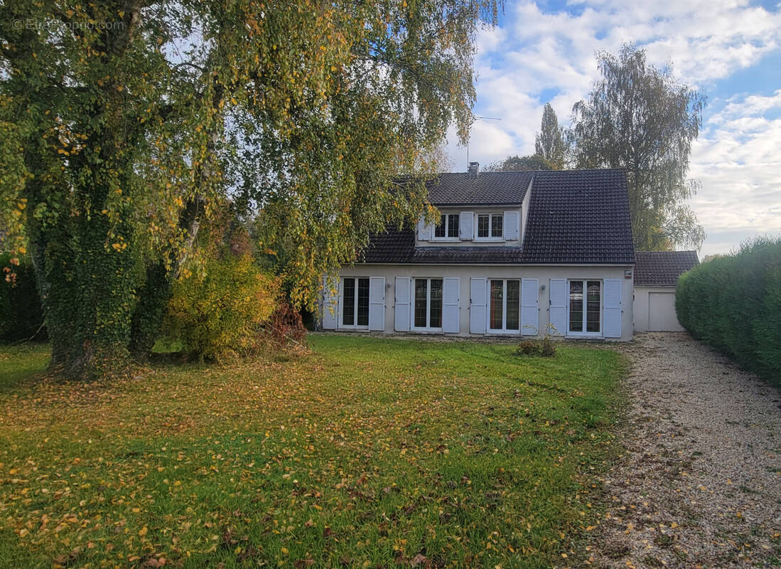 Maison à SAINTE-COLOMBE