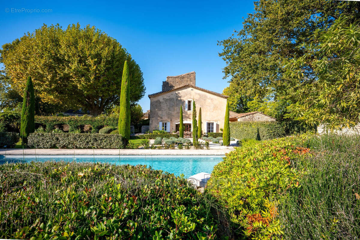 Maison à CABRIERES-D'AVIGNON