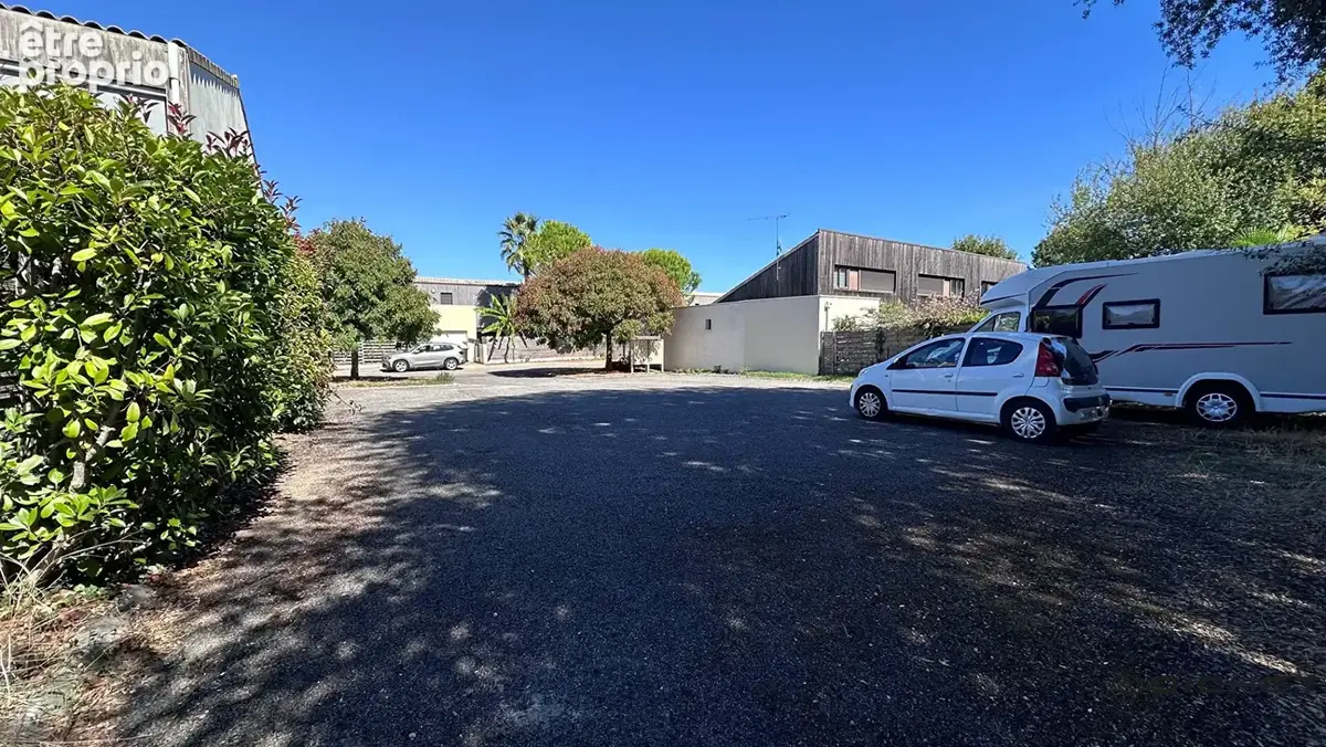 Terrain Constructible Angouleme Sud 473 m2 - photo 2