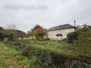 Maison à LA ROCHE-L'ABEILLE