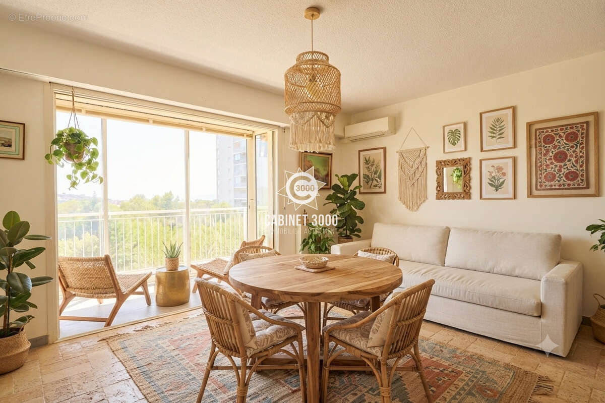 Appartement à SAINT-RAPHAEL