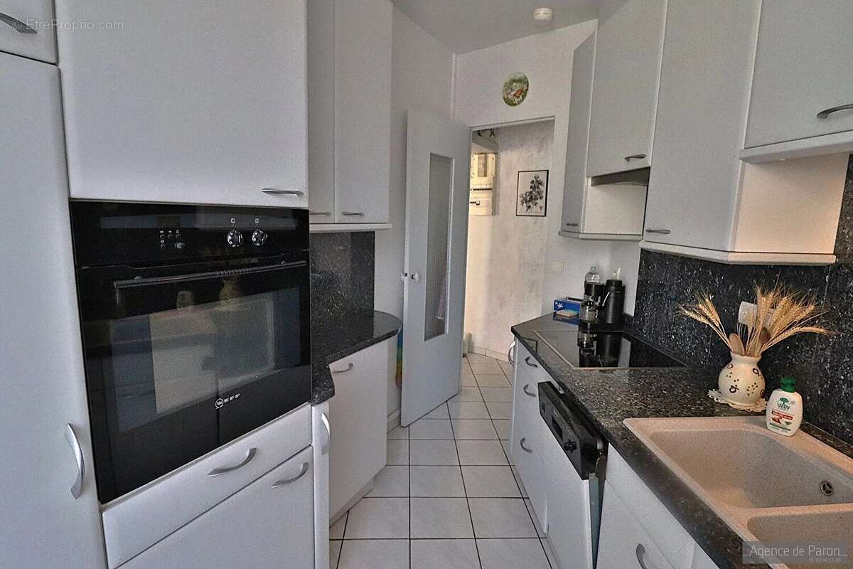 Appartement à VERRIERES-LE-BUISSON