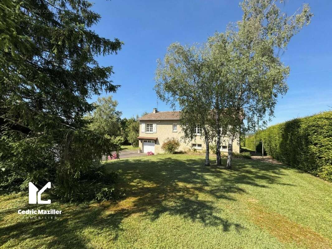 Photo 2 - Maison à SAINT-DIDIER-SUR-CHALARONNE