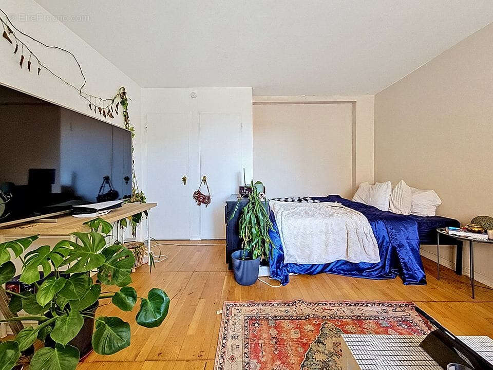 Appartement à MARSEILLE-10E