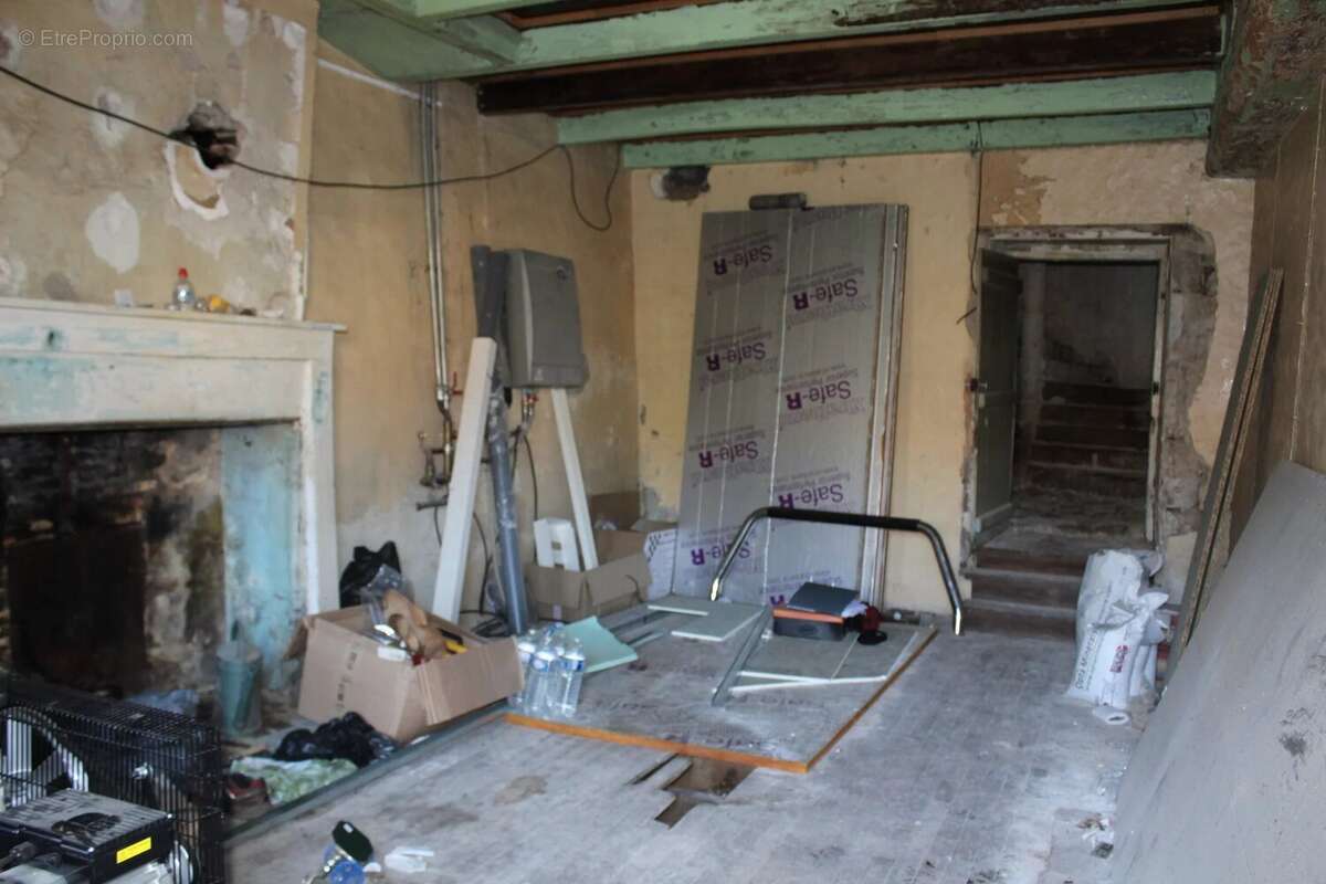 Appartement à CHARROUX