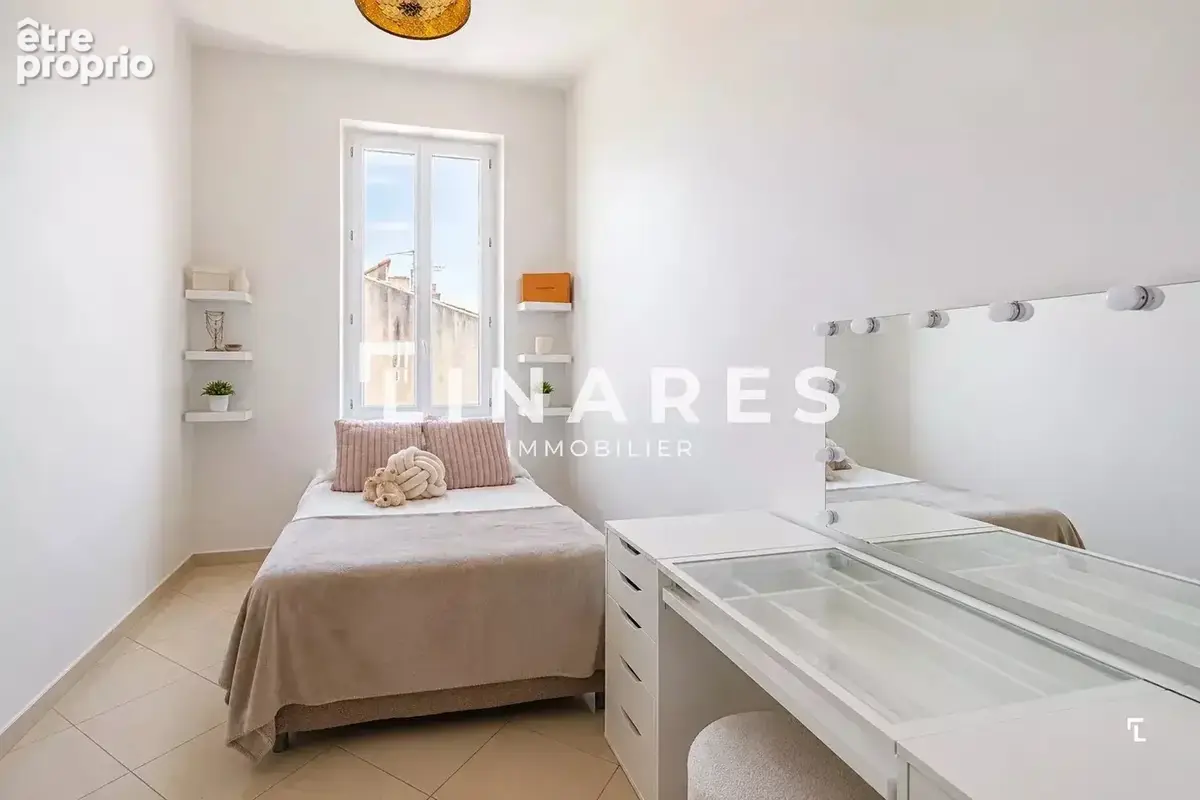 LUNGO CAMPO - Appartement T4 de 84m² - 13004 - photo 6