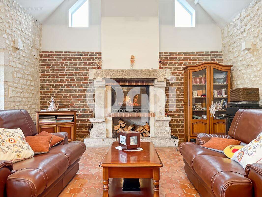 Maison à HEUDREVILLE-SUR-EURE