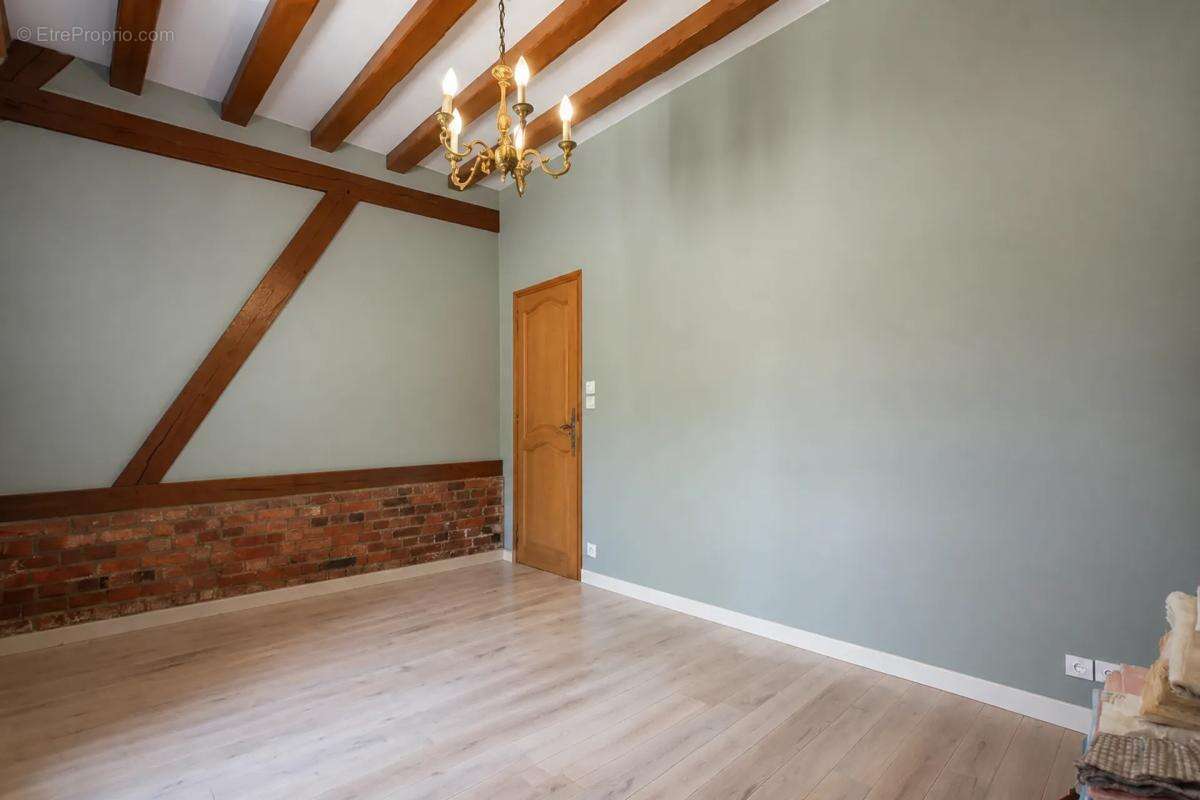 Maison de 5 pièces de 122 m² à La Rue-Saint-Pierre - photo 13