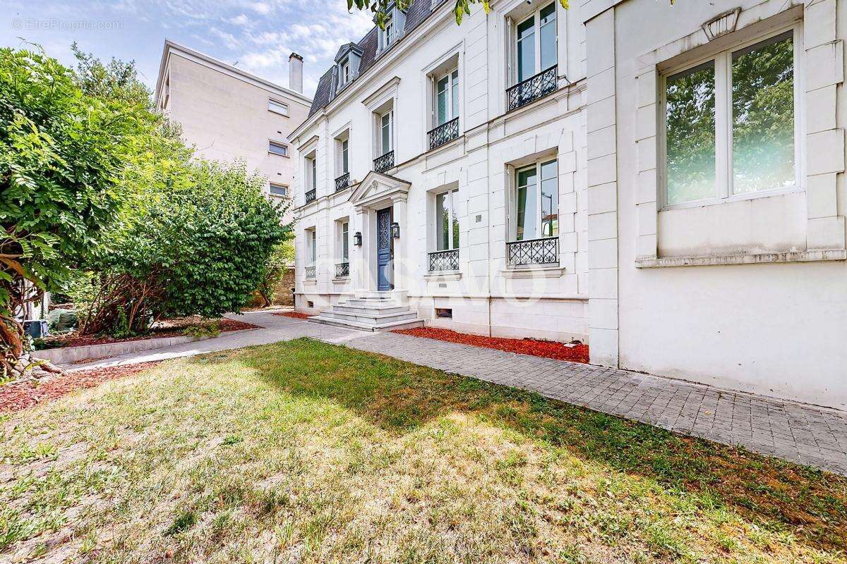Maison à FONTENAY-SOUS-BOIS