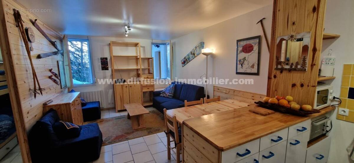 Appartement à SAINT-PONS