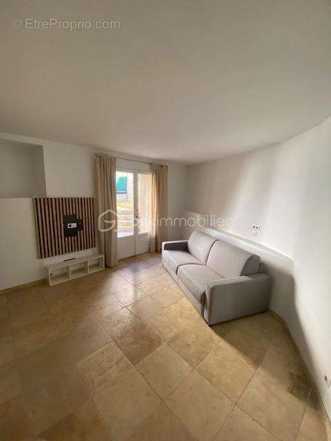 Appartement à FAYENCE