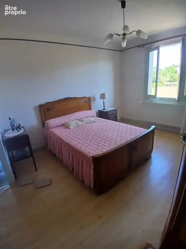 Maison 4 pièces 72 m² à vendre à Retournac (43130) - photo 7