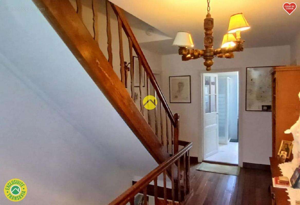 Maison à SAINT-SORNIN-LEULAC