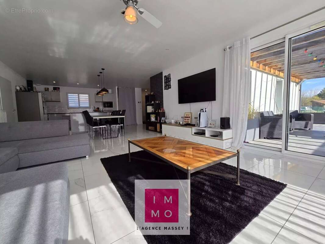 Maison à RABASTENS-DE-BIGORRE