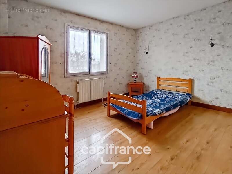 Maison à BESSE-SUR-BRAYE