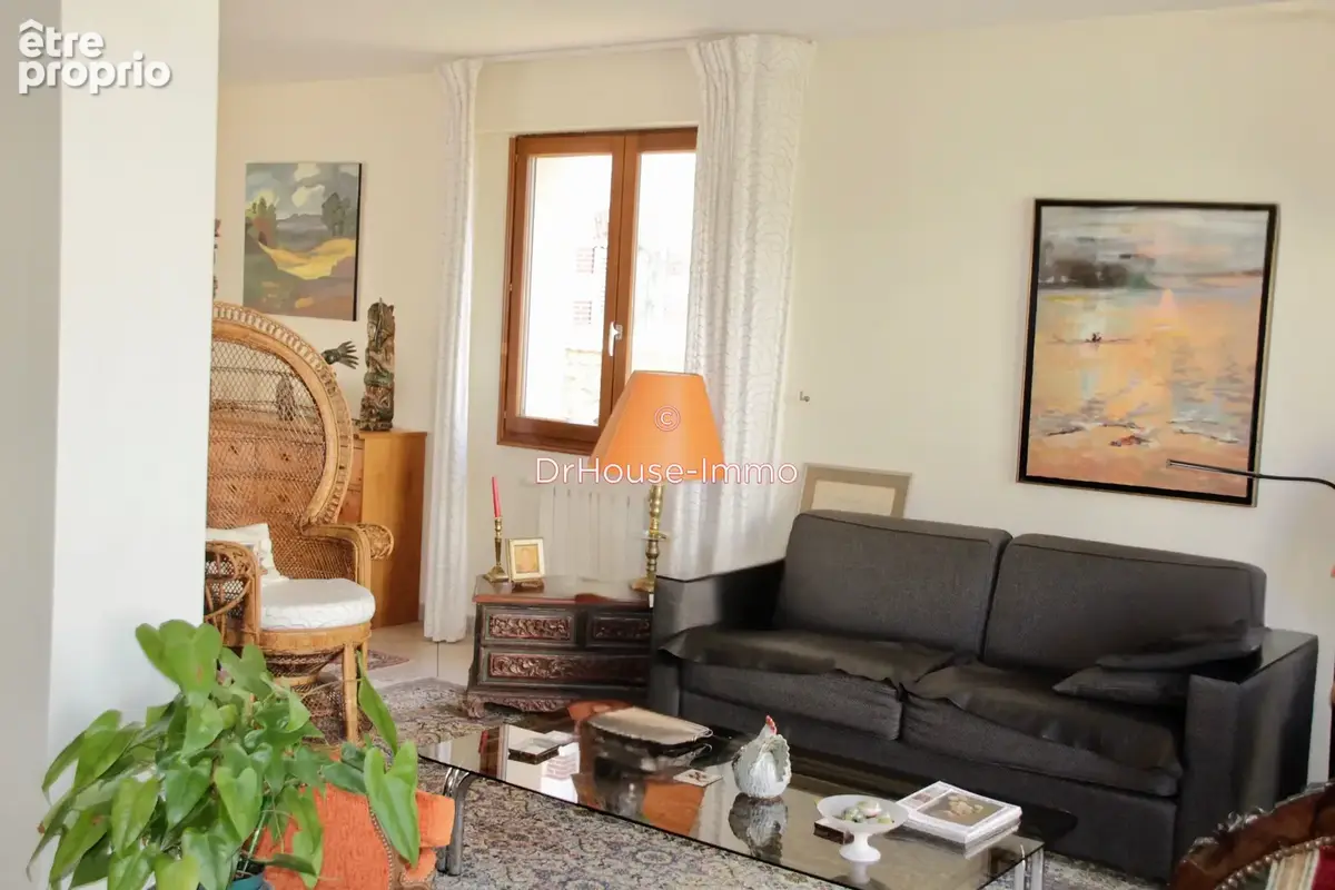 Maison 9 pièces 219 m² à vendre à Montargis (45200) - photo 4