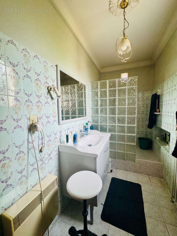Maison ISTRES T4 de 200m² avec dépendance - photo 9