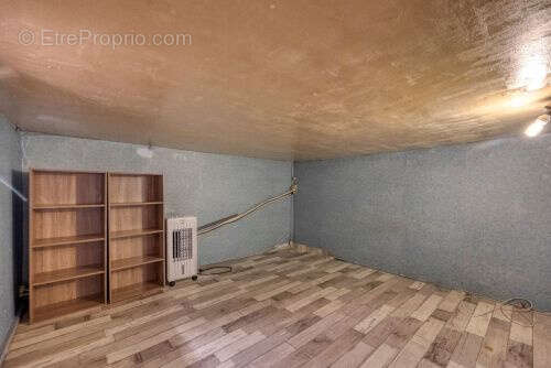 Commerce à GRENOBLE