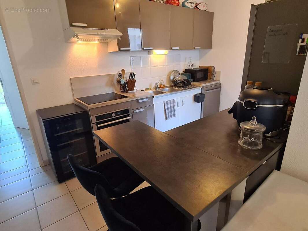   - Appartement à TOULOUSE