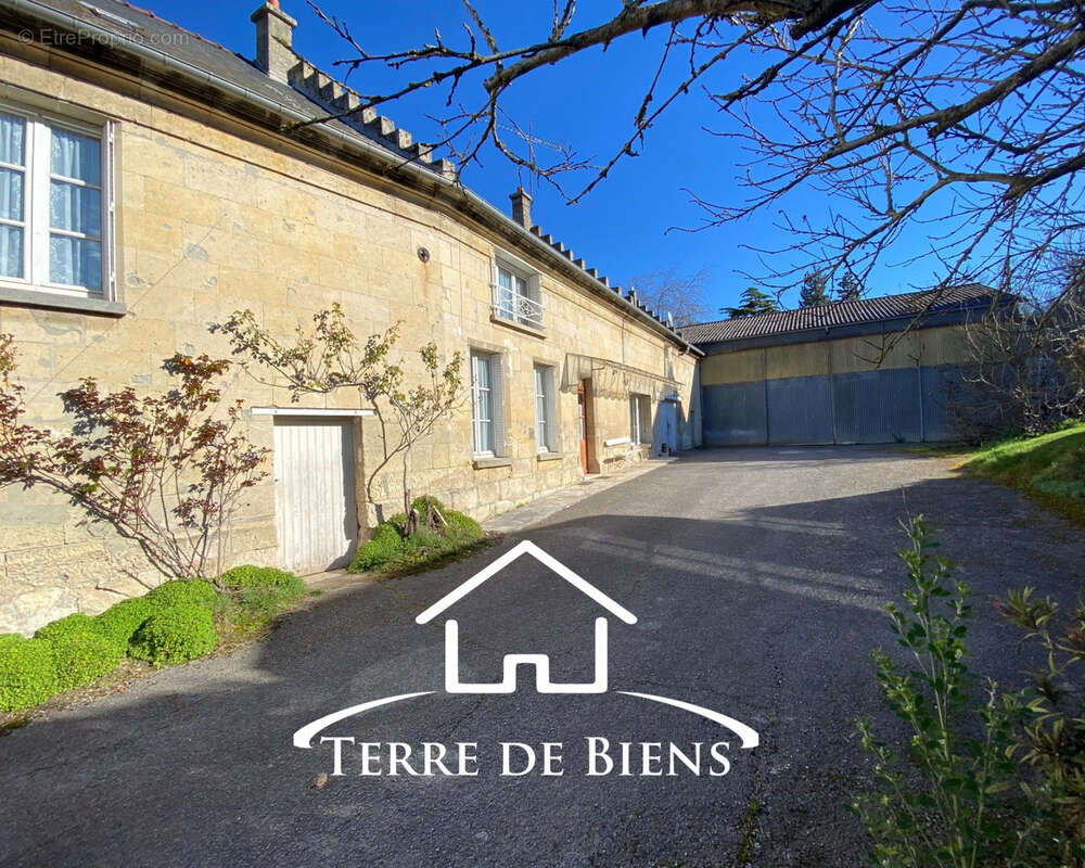 Maison à VIC-SUR-AISNE